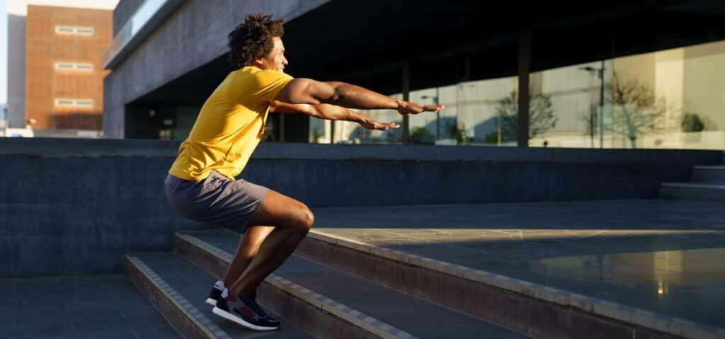 risiko penyakit tertentu dapat berkurang karena melakukan squat jump
