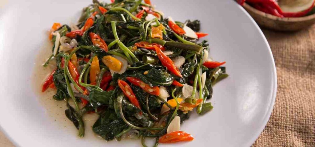 Cah kangkung diketahui mampu membantu menjaga kesehatan mata, mencegah diabetes, hingga kaya akan antioksidan. 