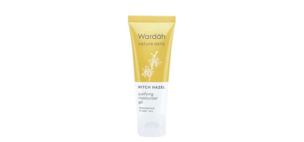 Wardah Witch Hazel Purifying Moisturizer Gel memang diformulasikan khusus untuk menutrisi kulit berminyak. 