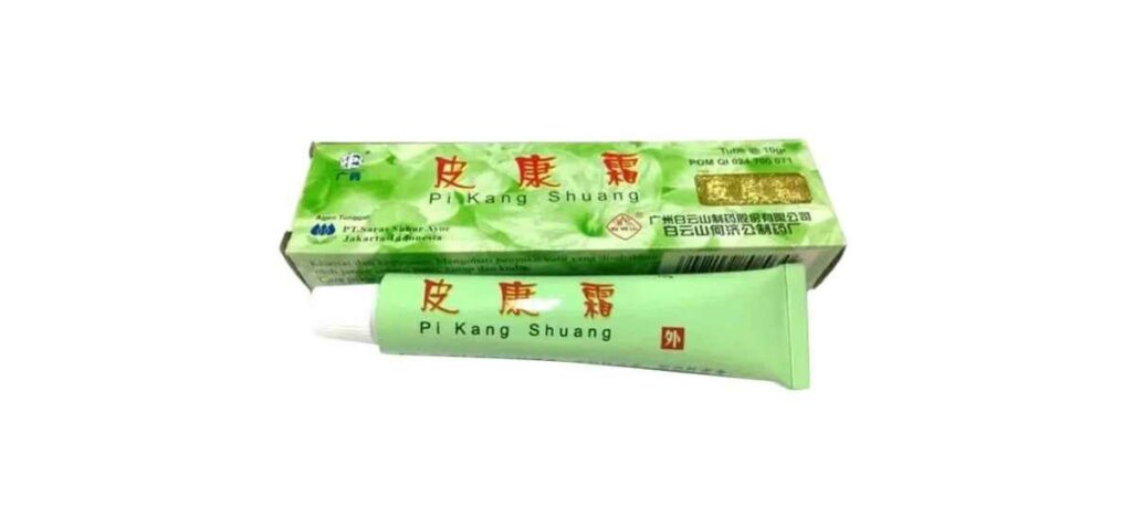 Dengan menggunakan Pi Kang Shuang, kamu bisa menyembuhkan berbagai penyakit kulit yang disebabkan infeksi jamur seperti panu, kurap, kutu air, dan kudis.