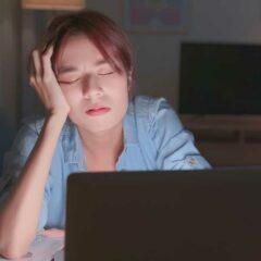 7 Manfaat Begadang bagi Tubuh, Baik atau Buruk?