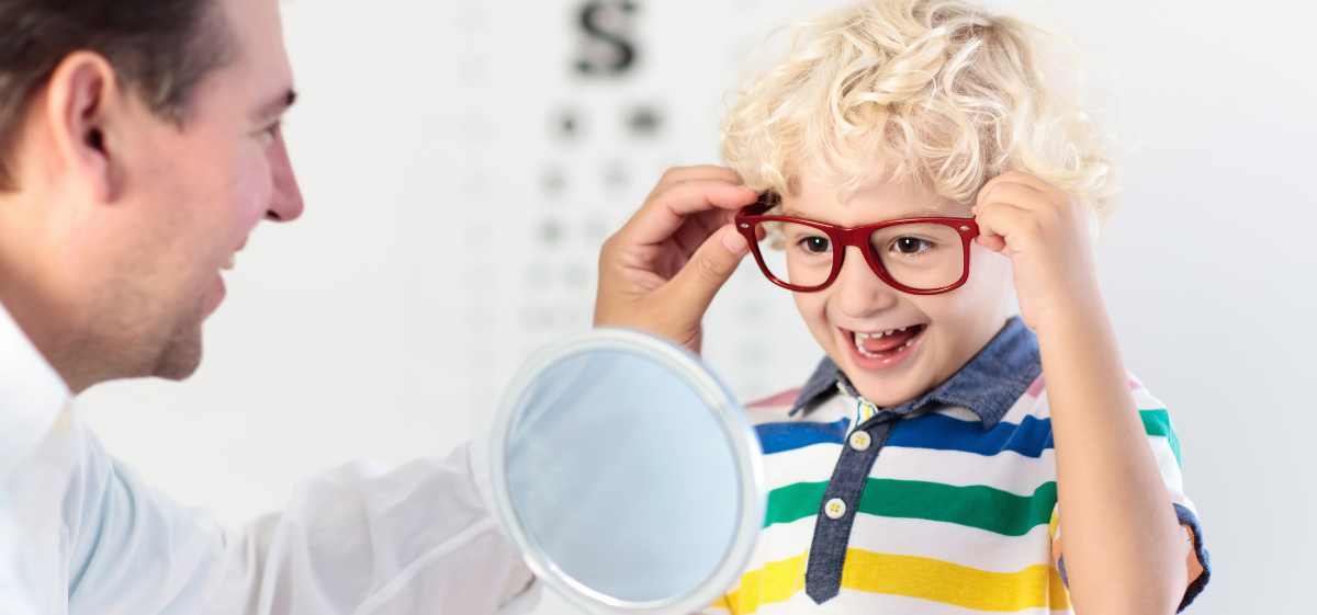  Faktor genetik merupakan salah satu penyebab kondisi mata minus 