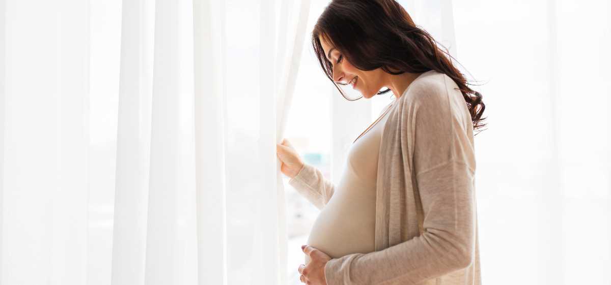 Nyeri perut pada bagian bawah pada ibu hamil merupakan salah satu kondisi normal, terutama pada usia heamilan kedua