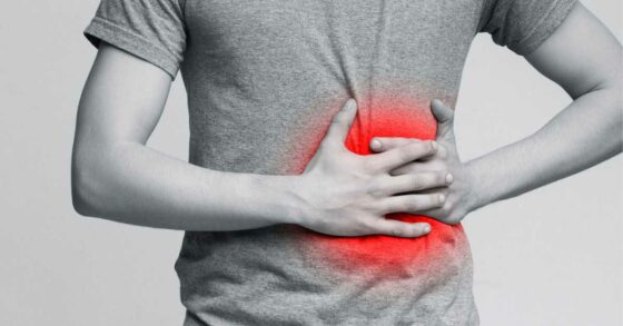 8 Penyebab Sakit Perut Sebelah Kiri Atas dan Cara Mengatasinya
