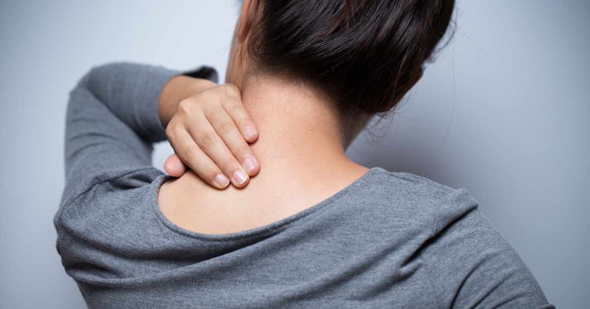 Sakit Leher Sebelah Kiri? Kenali Penyebab, Gejala, dan Cara Mengatasinya