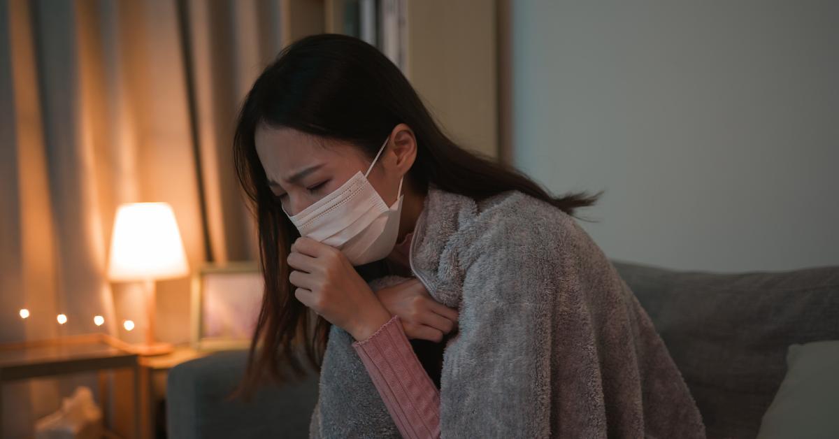 MEngapa batuk di malam hari setelah menggunakan kipas angin? Bisa saja kamu alergi karena debu yang berterbangan dari kipas.