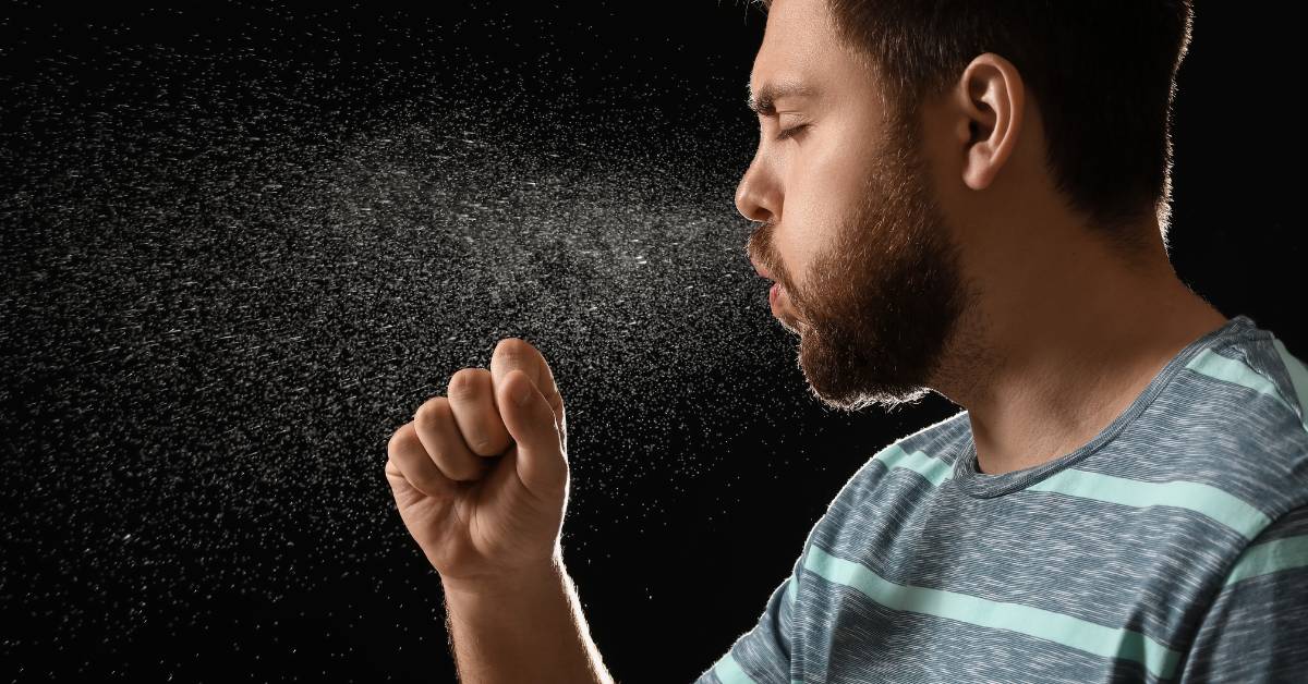 batuk merupakan refleks tubuh saat mengeluarkan kuman.