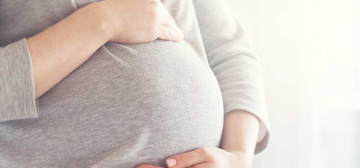 Kenapa ibu hamil sering sakit tenggorokan?
Saat terjadi kehamilan, secara otomatis sistem imun pada tubuh wanita akan menurun.