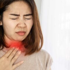 Apakah Sakit Tenggorokan Tanda Hamil?