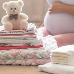28 Daftar Perlengkapan Bayi Baru Lahir yang Perlu Dipersiapkan