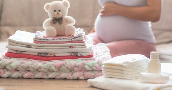 28 Daftar Perlengkapan Bayi Baru Lahir yang Perlu Dipersiapkan