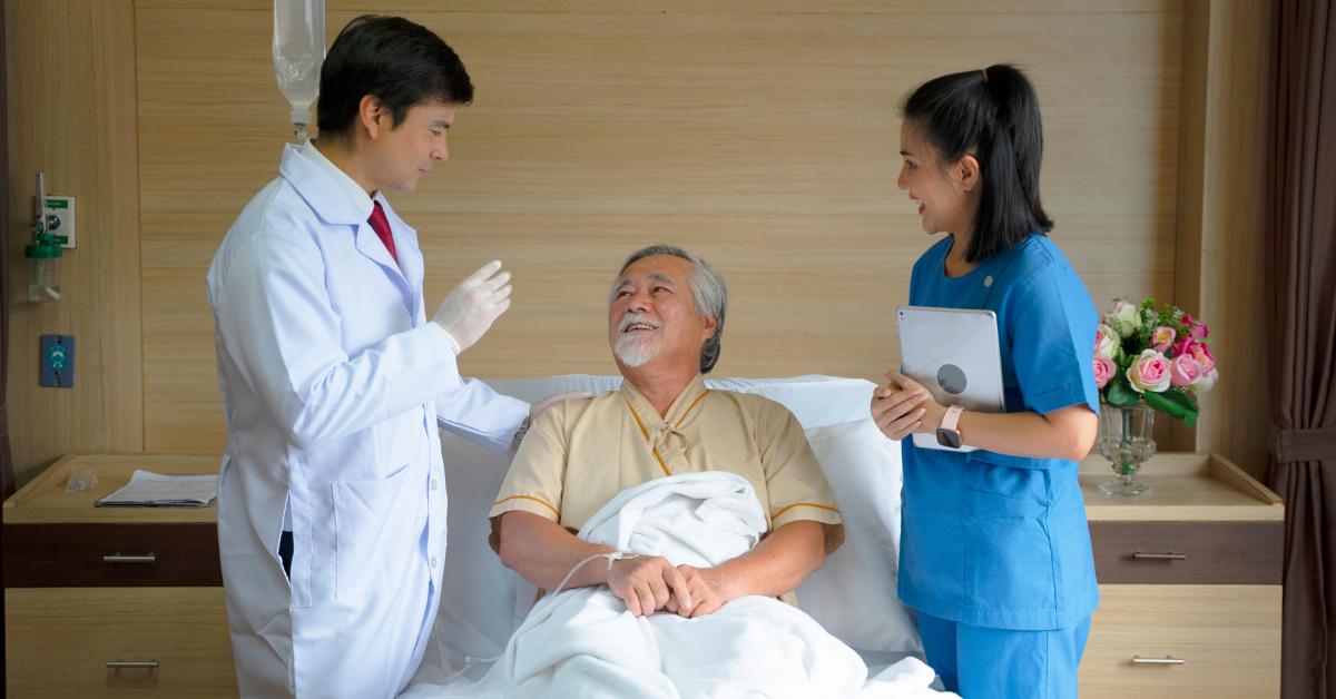 Asuransi rawat inap penting dimiliki untuk emnjaga stabilitas perencanaan keuangan.