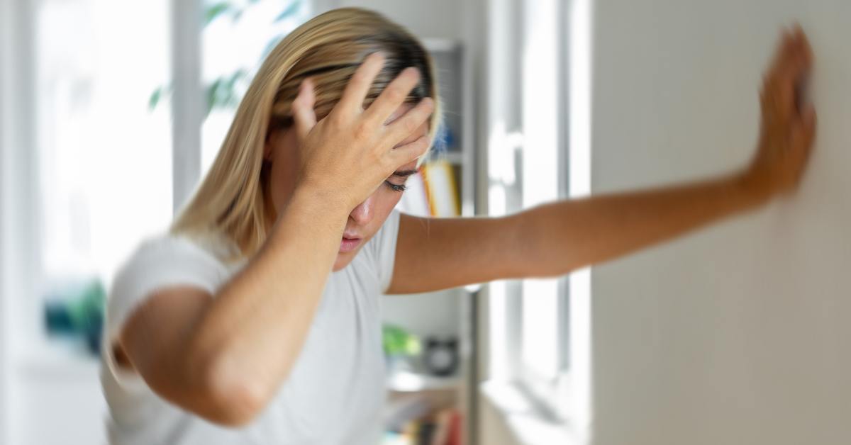 Vertigo memiliki beberapa gejala.