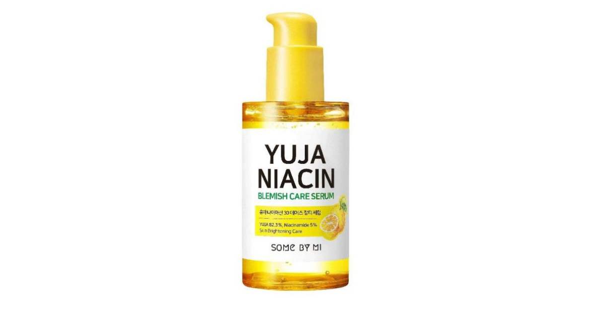 Serum menghilangkan flek hitam salah satunya Yuja Niacin.