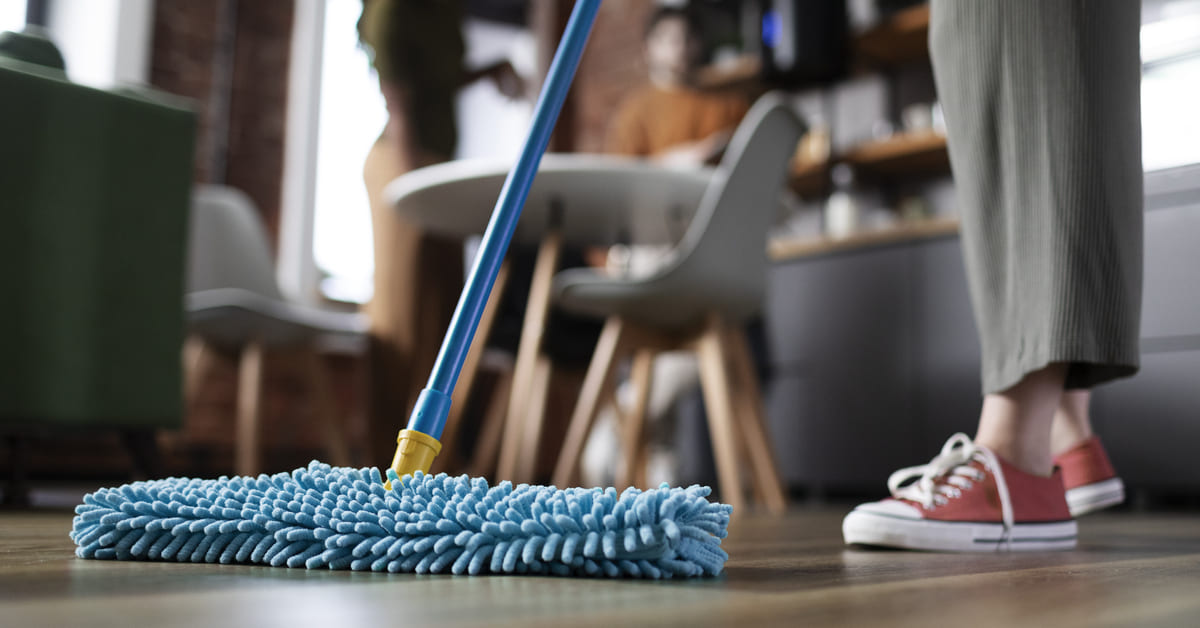 Membersihkan Rumah agar sehat dari cacing kremi