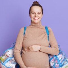 Bolehkan Ibu Hamil Naik Pesawat? Berikut Tips dan Persyaratan yang Wajib Diketahui