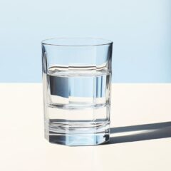 Diet Air Putih atau Water Fasting, Sehat atau Bahaya?