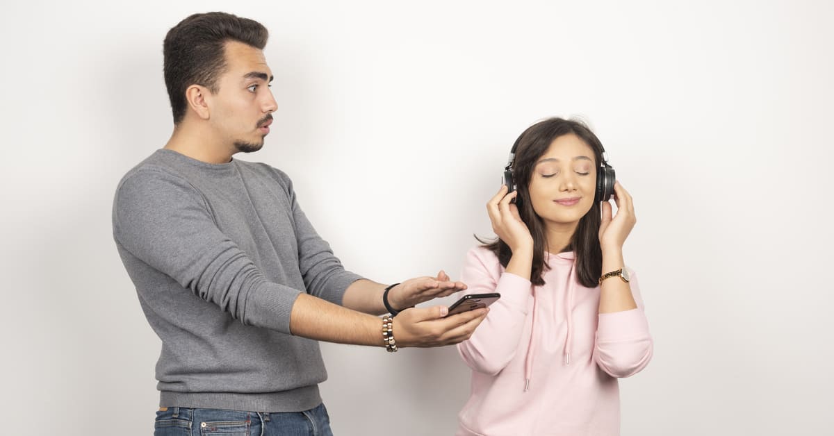 Ciri-Ciri Strict Parents