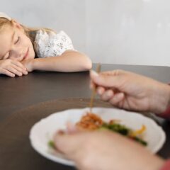 Ini Dia, 8 Cara Menghadapi Balita yang Tidak Mau Makan Nasi