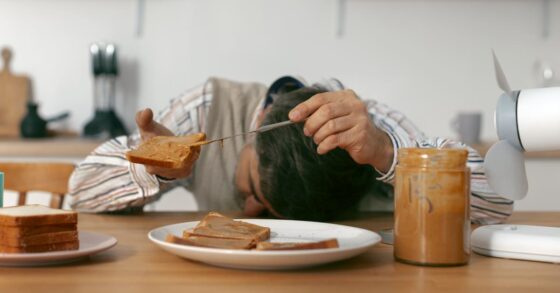 6 Penyebab Keracunan Makanan yang Bisa Kamu Ketahui Serta Gejalanya