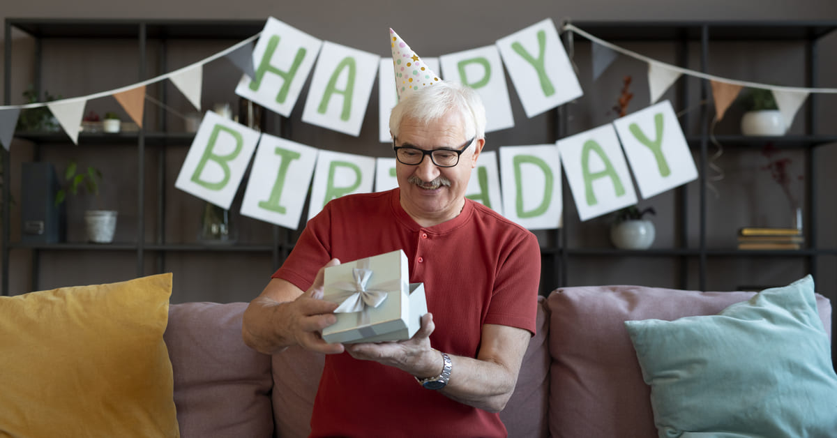 10 Ucapan Selamat Ulang Tahun untuk Ayah