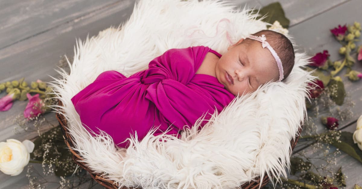 Nama Bayi Perempuan Huruf P