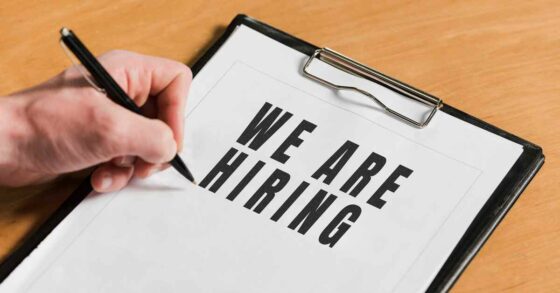 Surat Lamaran Kerja Bahasa Inggris: Contoh, Format, dan Tips Membuat yang Profesional