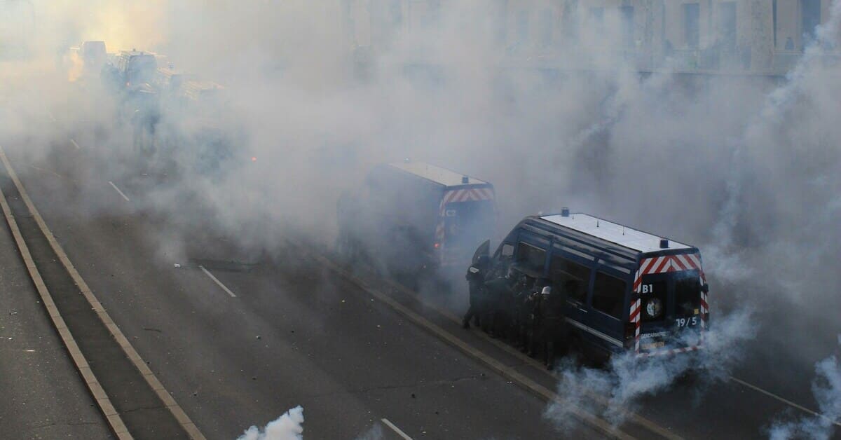 apa itu gas air mata